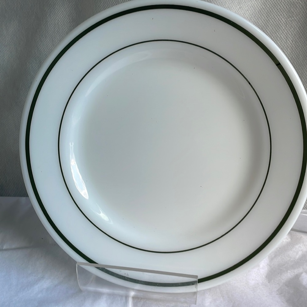 Vintage Pyrex Corning ware green band dinner plate 9”